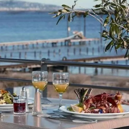 Apartment Duplex Moderne A 150m De La Avec Terrasse, Parking Et Equipements Complets - Fr-1-326-529 Marseillan (Herault)